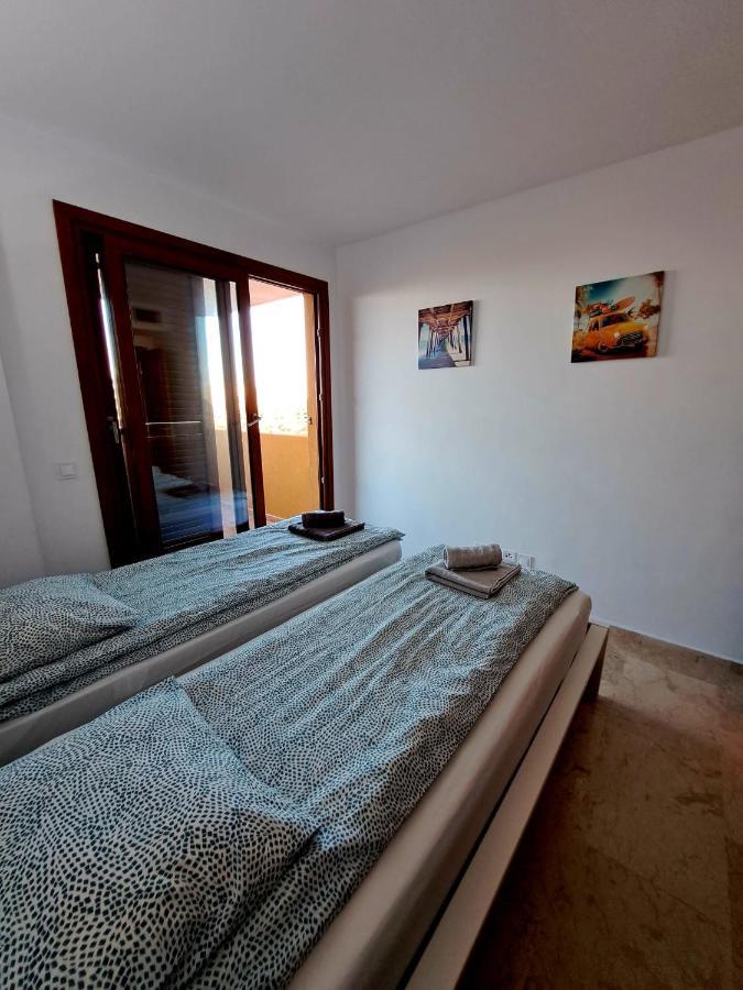 Punta Prima Nice Apartment With Sea Views Torrevieja Buitenkant foto
